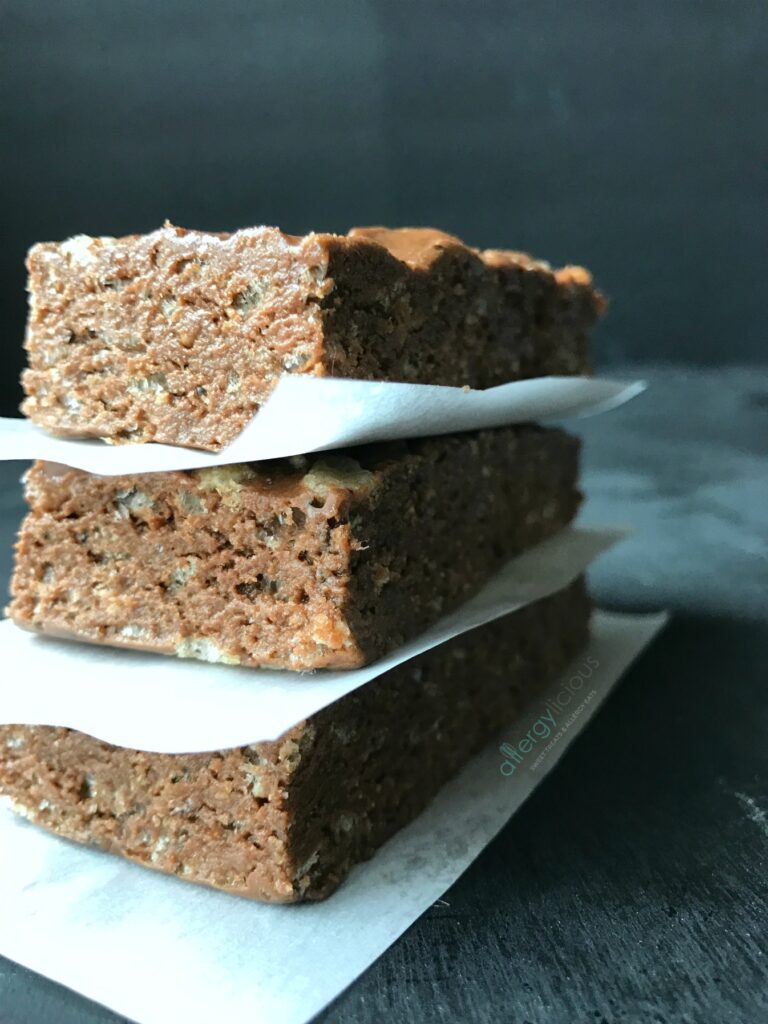 Homemade, Top 8 free & delicious! Easy to make, protein bars to make grab & go snacking healthier & allergy-friendly
