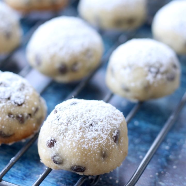 Shortbread cookies rolled up in perfect bite-size, vegan treats