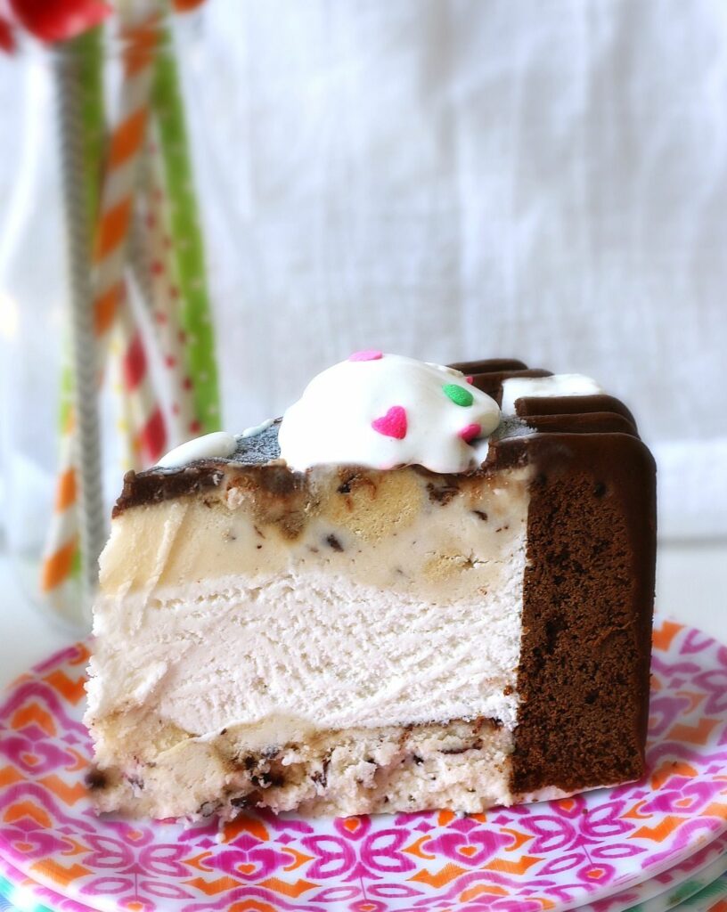 Cool & creamy, 3 Step, Ice Cream Sandwich Cake. Vegan,GF 