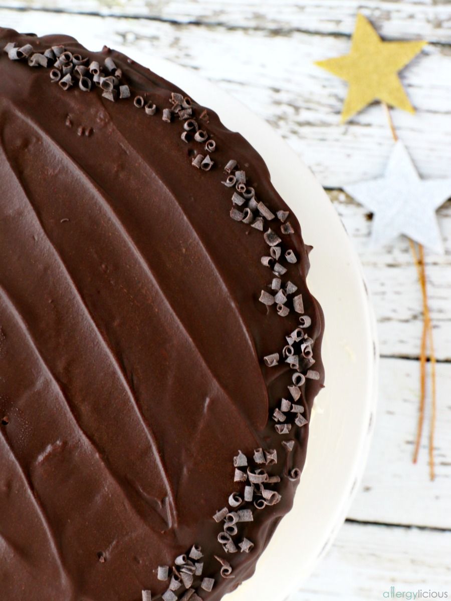 The Most Delicious Red Velvet Cake, Vegan + Glutenfree Allergylicious