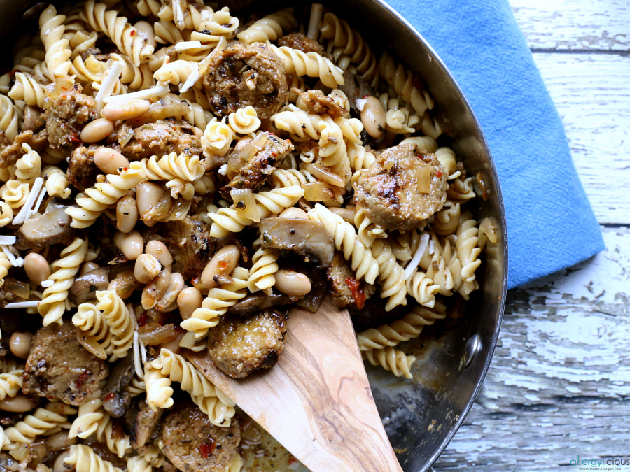 vegan skillet pasta bake