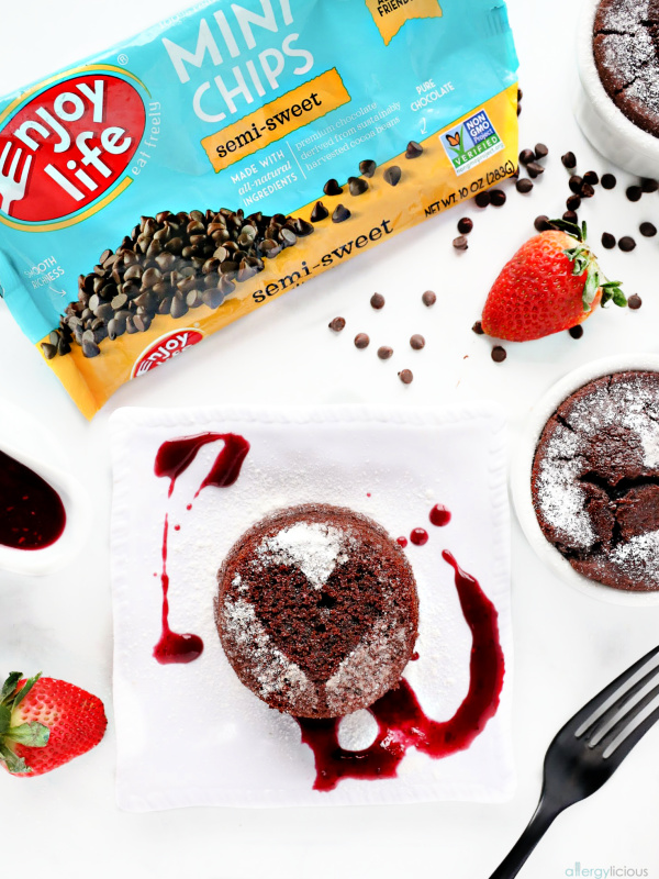 heart topped lava cake