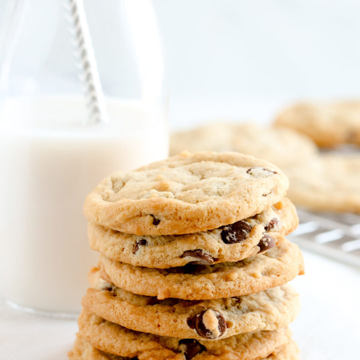 pretty vegan chocolate chip cookies