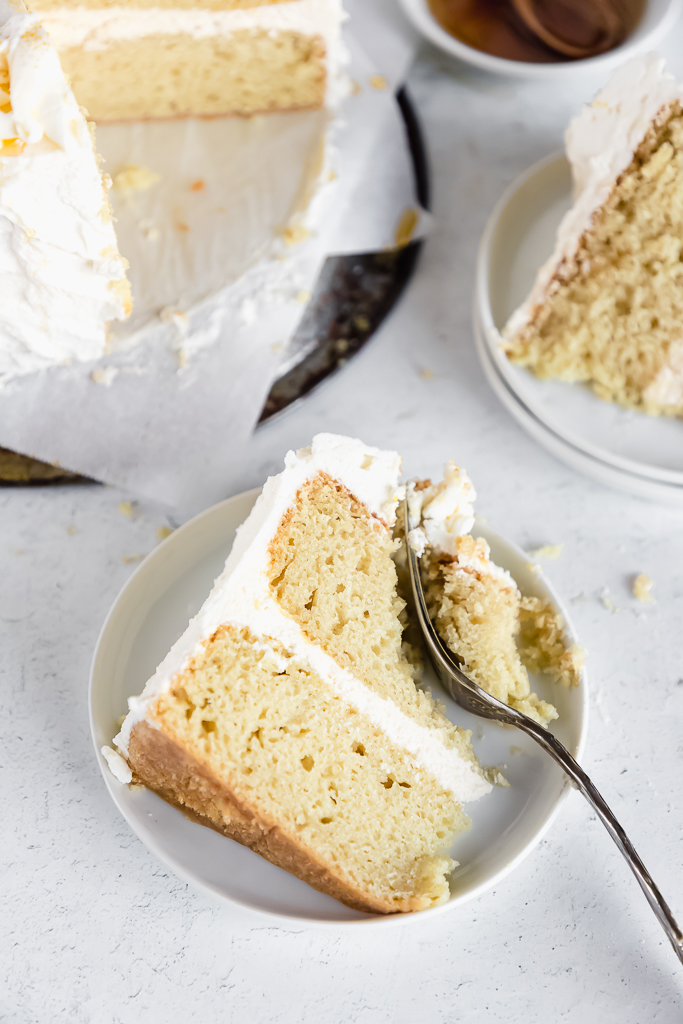 White Cake {Round, Sheet Pan or Cupcakes} - FeelGoodFoodie