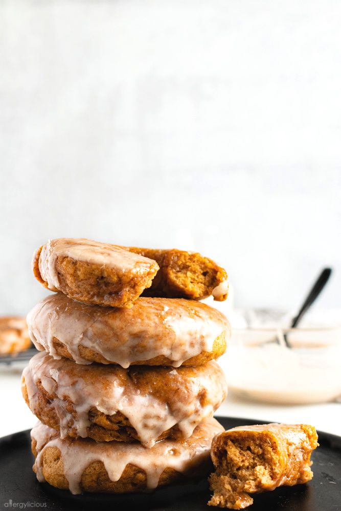 homemade vegan pumpkin donuts