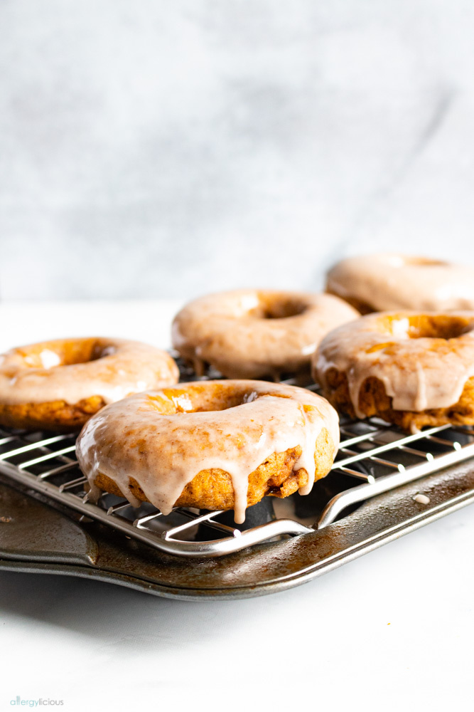 nut-free vegan pumpkin donuts