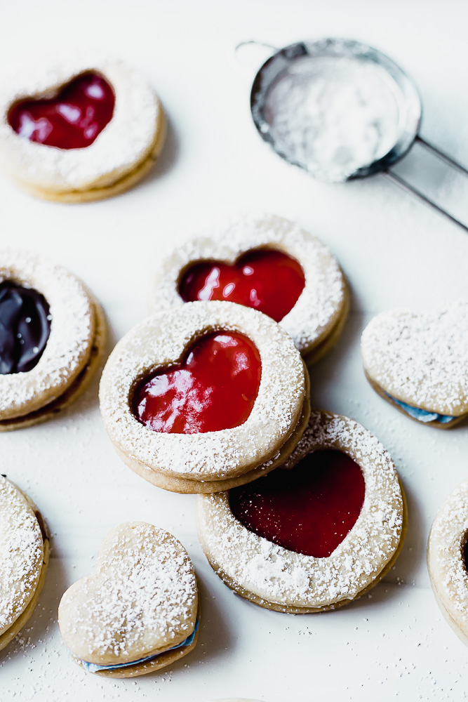 nut-free vegan linzer cookies