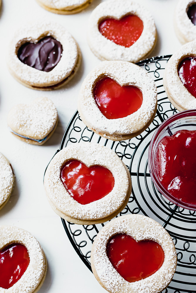 jam-packed vegan linzer cookies