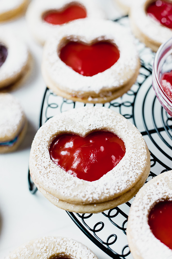 Linzer Cookies Recipe - Gimme Some Oven